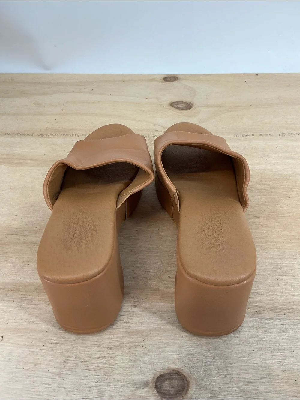 Anthropologie Tan Platform Slide Mules Size 10